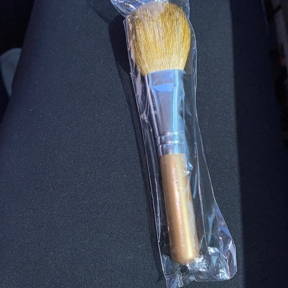 bare minerals Flawless Application  brush - Picture 2 of 2